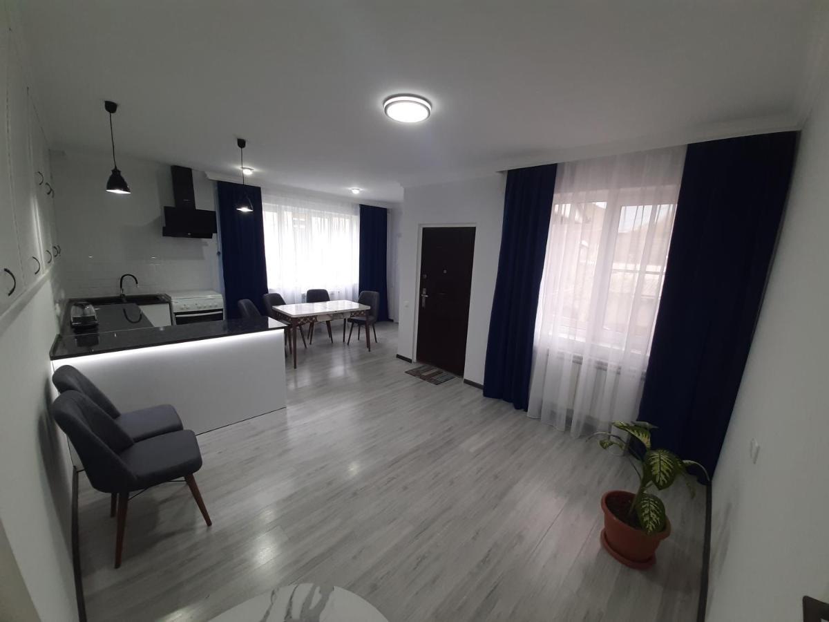 Vernatun Guest House Gyumri Exterior foto
